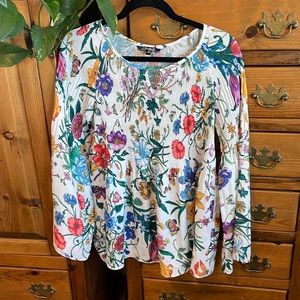 Charlie B longsleeved accordion flowered blouse
